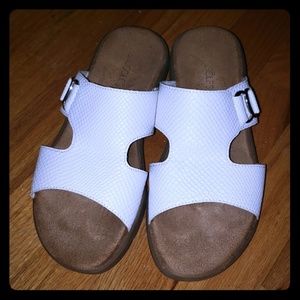 Aerosoles Walking Sandals